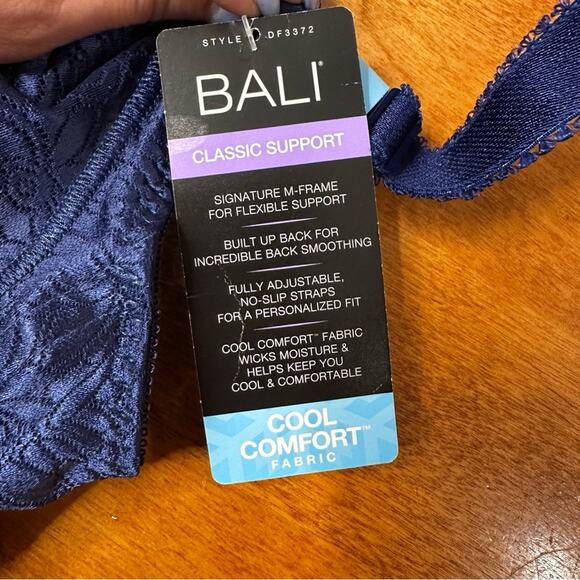 Bali Classic Support Bra Size 38C Navy Blue Sexy Lace Cool Comfort Feminine Bow - Picture 3 of 8